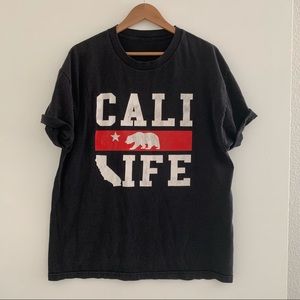 Cali Life Graphic Boyfriend Tee